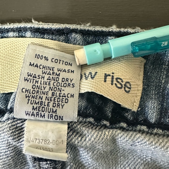 Vintage GAP Curvy Low Rise Jeans - Picture 7 of 8